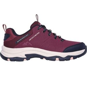 New NWOB Skechers Trego Trail Sneakers Raspberry Women’s Sz 9